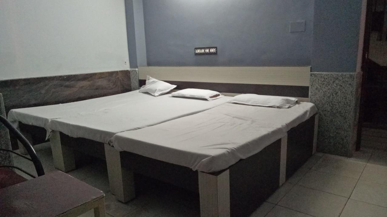 Hotel Mim Park Kumbakonam Esterno foto