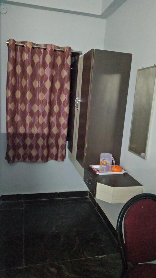Hotel Mim Park Kumbakonam Esterno foto